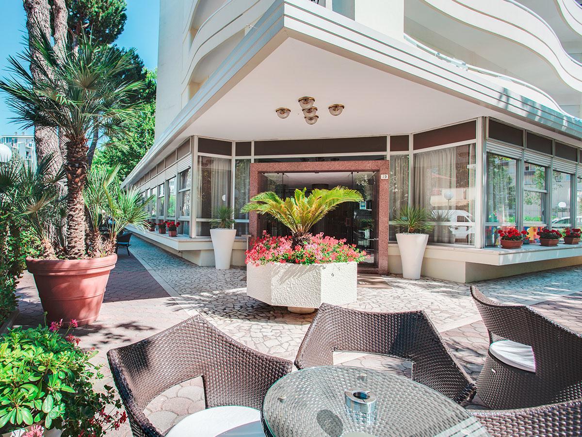 Hotel Caravelle Cesenatico Exterior photo